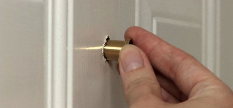 peephole door repair in Ontario